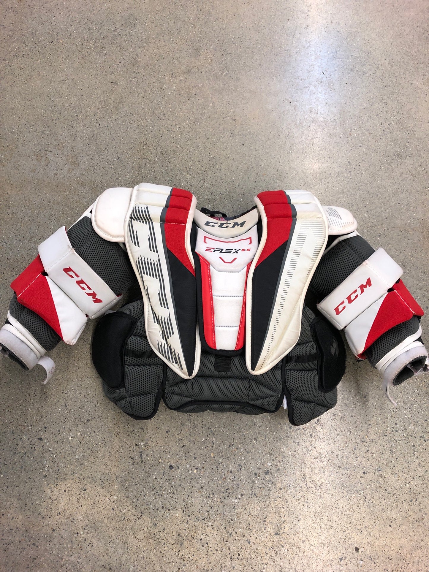 CCM Eflex 5.5 Senior Goalie Chest Protectors